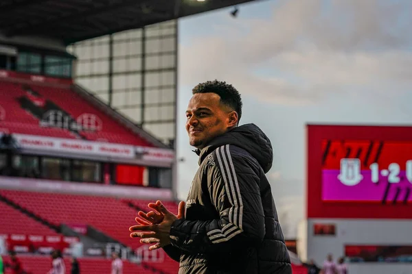 Fulham 'dan Rodrigo Muniz, 15 Şubat 2026 tarihinde İngiltere' nin Trent kentindeki Stoke On Trent Stadyumu 'nda oynanan 4.