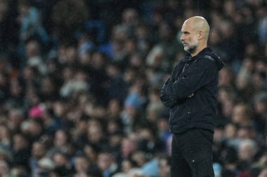 Premier Lig maçında Manchester City 'nin Manchester City' ye karşı Newcastle maçında 21 Şubat 2026 'da Etihad Stadyumu' nda Pep Guardiola teknik direktörü.