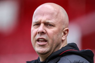 Liverpool 'un Arne Slot teknik direktörü 22 Şubat 2026' da İngiltere 'nin Nottingham Forest-Liverpool maçı sırasında geldi.