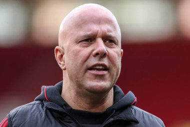 Liverpool 'un Arne Slot teknik direktörü 22 Şubat 2026' da İngiltere 'nin Nottingham Forest-Liverpool maçı sırasında geldi.