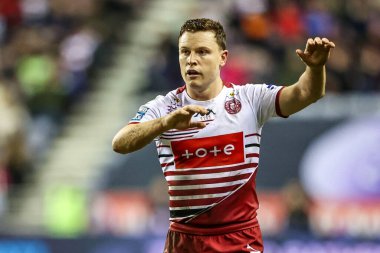 Jai Field of Wigan Warriors gives team mates instructions during the Betfred Super League match Wigan Warriors vs Hull FC at The Brick Community Stadium, Wigan, United Kingdom on 21 February 2026