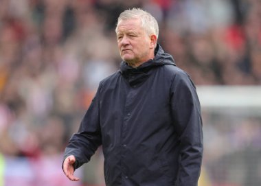 Sheffield United 'ın 22 Şubat 2026' da Sheffield Lane, Sheffield, İngiltere 'de Sheffield United' a karşı oynadığı maçtaki Chris Wilder teknik direktörü.