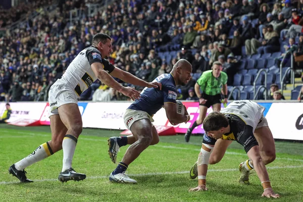 Leeds Rhinos takımından Maika Sivo, 20 Şubat 2026 'da İngiltere' nin Leeds Stadyumu 'nda oynanan Betfred Süper Lig 2. tur karşılaşmasında Leeds Gergedan' a karşı York Knights maçına gidiyor.