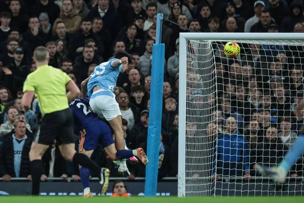 Manchester City 'den Nico O' Reilly, 21 Şubat 2026 tarihinde İngiltere 'nin Etihad Stadyumu' nda oynanan Premier League maçında Manchester City - Newcastle Untie maçında 2-1 berabere kaldı.