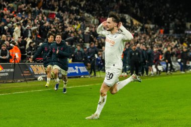 Swansea City 'den Liam Cullen 24 Şubat 2026' da İngiltere 'nin Swansea.com Stadyumu' nda oynanan Swansea City-Preston North End maçında gol atmasını kutluyor.