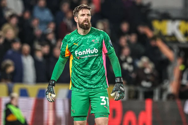 Derby County kalecisi Josh Vickers 24 Şubat 2026 tarihinde İngiltere 'nin Hull şehrindeki MKM Stadyumu' nda oynanan Hull City - Derby County maçında