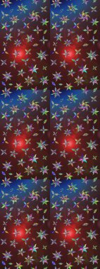 Kahverengi ve mor renkli bitkilerden oluşan parlak çiçekli çizim deseni.