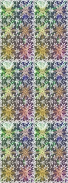 Gri ve nötr renklerde altın elementler. Geleneksel klasik raster altın pürüzsüz desen. Barok tarzında kusursuz bir doğulu süsü..