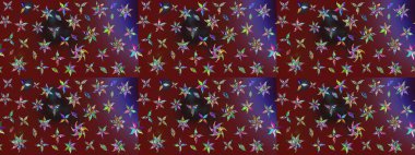 Küçük bir çiçekte eskiz deseni. Hoş bir çiçek geçmişi var. Güzel kumaş deseni. Raster illüstrasyonu.