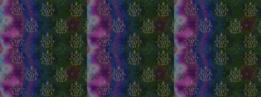 Küçük çiçekte hoş bir çiçek deseni var. Çiçeksel elementlerle süslenmiş zarif raster dokusu. Gri renkler ve parlak çiçekler üzerinde soyut, pürüzsüz desen.