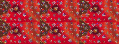 Kırmızı ve kahverengi çiçekli bahar çiçekleri. Küçük renkli çiçekler. Küçük çiçekte güzel bir desen. Moda baskıları için zarif bir şablon. Motley illüstrasyonu.