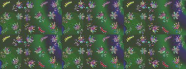 Parlak renkli çiçekleri ve yeşil, menekşe ve mavi renkte yaprakları olan şaşırtıcı, pürüzsüz çiçek deseni. Moda baskıları için zarif bir şablon. Modern çiçek arkaplanı. Halk stili.