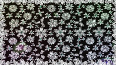 Raster düz çiçekleri pürüzsüz desen. Hediye ambalaj kağıdı, tebrik kartları, posterler ve pankart tasarımı. Gri renkli çiçekler.