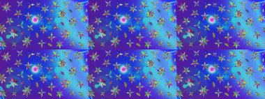 Mavi ve mor renkli etnik çiçeklerle süslenmiş zarif bir eskiz deseni. Raster Çiçek İllüstrasyon Şirin Tekstil.