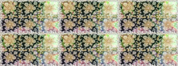 Raster geleneksel oryantasyon süsü. Kusursuz klasik altın desen. Altın elementlerle nötr renklerde altın desen.