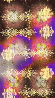 Düşen Noel stili kar taneleri. İllüzyon. Güzel, kahverengi, bej ve mor kar taneleri renkli bir arkaplanda izole edilmiş. Kar taneleri, kar yağışı.