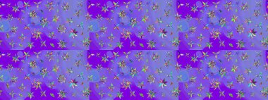 Raster Floral Illustration, Asyalı tekstil. Mor ve mavi renkte etnik çiçeklerle süslenmiş zarif bir eskiz..