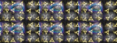 Renkler. Kar tanelerinin soyut arkaplanlı Noel şablonu. Noel ve yeni yıl moda baskıları için tatil tasarımı. Gri, mor ve kahverengi kar taneleri. Raster illüstrasyonu.