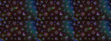 Küçük bir çiçekte eskiz deseni. Hoş bir çiçek geçmişi var. Güzel kumaş deseni. Raster illüstrasyonu.