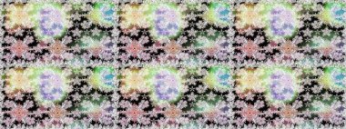 Tarafsız renklerde parlak çiçekli halı ile kusursuz desen.