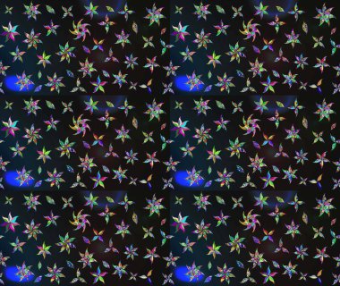 Gri arka planda. Çocuksu tasarım. Tekstil, kumaş, ambalaj, hatıra defteri için hoş bir çiçek arkaplanı. Elle çizilmiş karalama çiçekleri ile Raster çizim deseni.