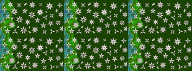 Suluboya desenli çiçek deseni. Dekorasyon ve tasarım için güzel bir desen. Moda baskısı. Çiçeğin suluboya çizimlerinin mükemmel deseni. Ayarlanmış.