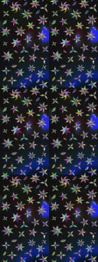 Renkli grunge, soyut arkaplanı kolonya ve mavi çiçeklerle süslüyor. Nakış desenli çiçek deseni. İzler, kumaş, duvar kağıtları, tekstil için raster dokusu.