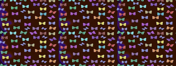 Kelebekli çizim şekli. Bahar ve yaz tasarımı için renkli bir arkaplan. Elle çizilmiş illüstrasyon. Raster renklendirilmiş sonsuz doku.