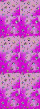 Küçük çiçekteki sevimli çiçek deseni. Tarafsız ve morumsu renklerde çiçekler.