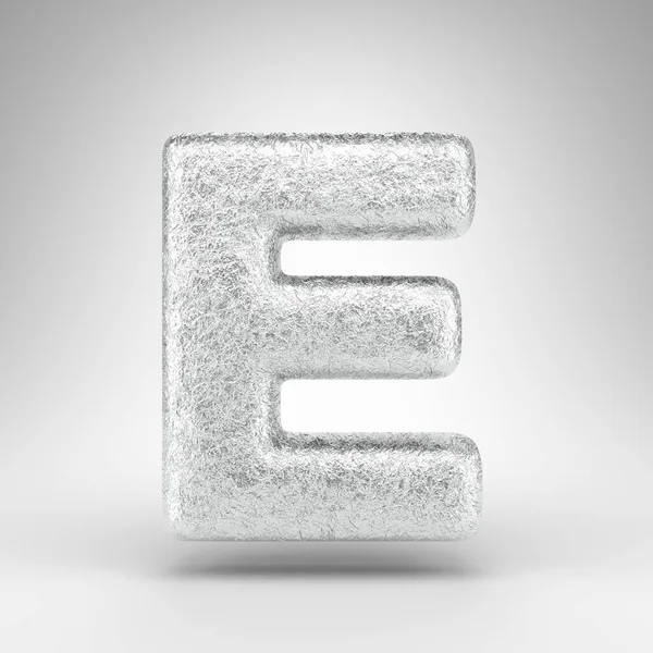 字母E白底大写字母 具有光泽金属纹理的折叠铝箔3D渲染字体 — 图库照片