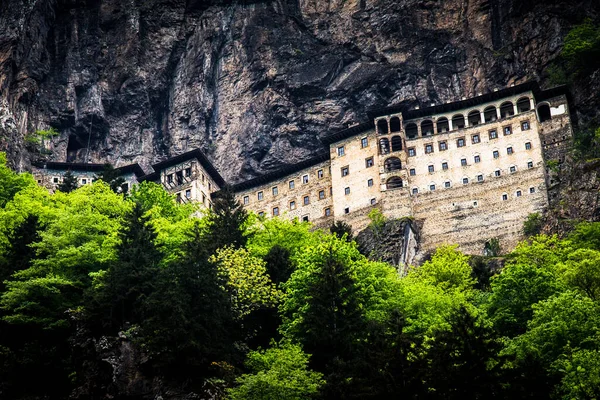 View Sumela Monastery Trabzon Turkey Looks Trees Shot Belows — Stock Photo, Image