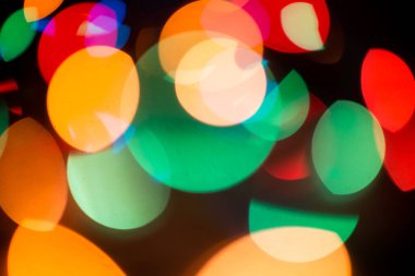 Renkli soyut bulanık ışık parlatıcı arka plan tasarımı arka plan konsepti, festival veya noel arkaplanı için kullanılabilir. Bokeh.Bokeh. Odaklanamayan çok renkli ışıklar, noel arkaplanı soyut dokular. Bokeh. Odaklanmamış, odaklanmamış çoklu renk
