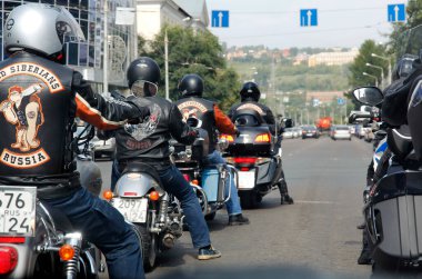 08.31.2014 Sibiryalı motosikletçiler Krasnoyarsk, Rusya yolunda