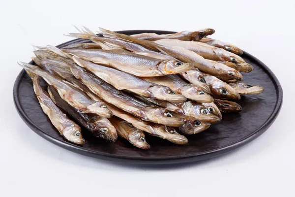 Baltik Bau Ikan Kering Piring Bulat Bir Snack Terisolasi Latar — Stok Foto