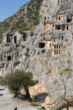 Türkiye demre antik Likya myra kaya mezar kalıntıları