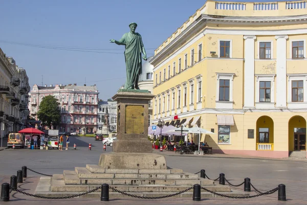 Monument to Duke de Richelieu in Odessa, Ukraine. — Stock Photo, Image