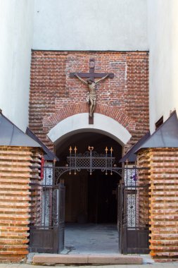 Tarihsel yapı dışında