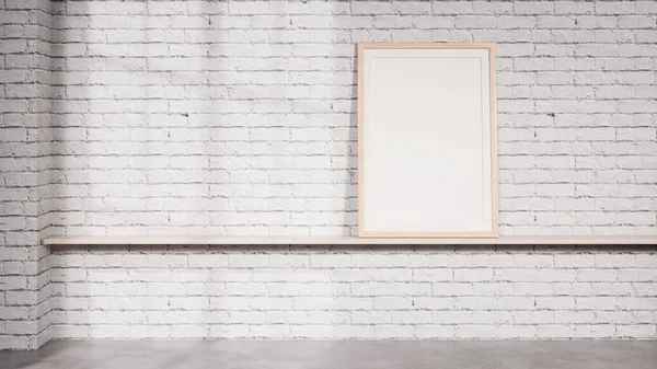 Beyaz tuğla bir duvara karşı ince bir rafa yerleştirilmiş tek bir çerçevenin yer aldığı temiz bir iç mekan. Marka sunumları, poster modelleri, ambalaj görselleri ve modern ürün pazarlama planları için idealdir..