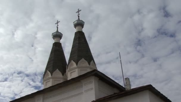 Церква хрест хмари — стокове відео