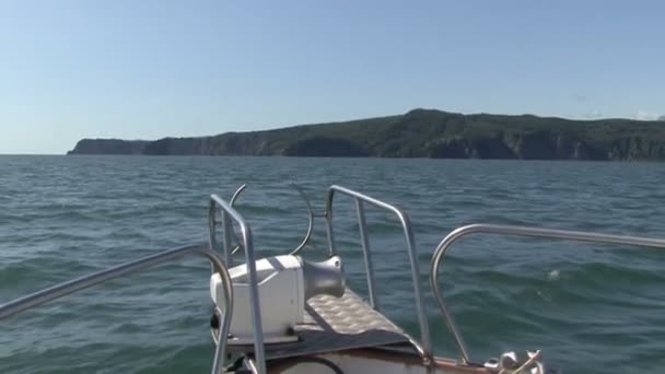 Viagem de barco. Baía de Avacha . — Vídeo de Stock