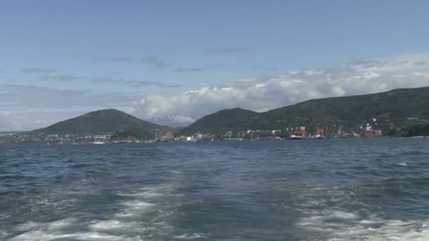 Boat trip. Avacha Bay. — Stock Video