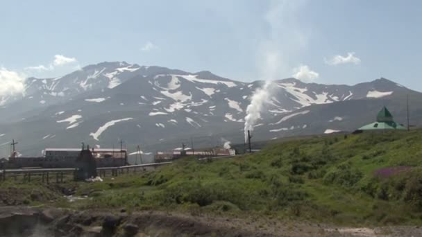 Caminos Kamchatka. Paso de montaña . — Vídeos de Stock