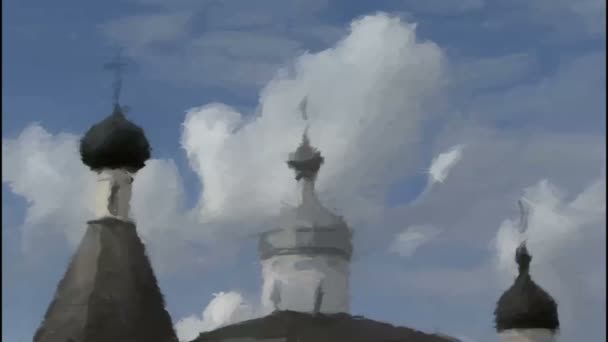 Foto aan werkelijke. Kerk cross wolken — Stockvideo