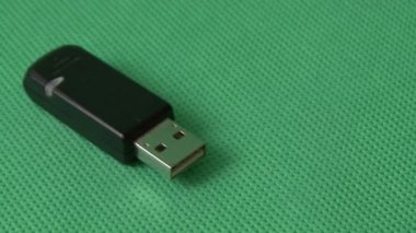 USB birden parlamak yuvarlak yüzey