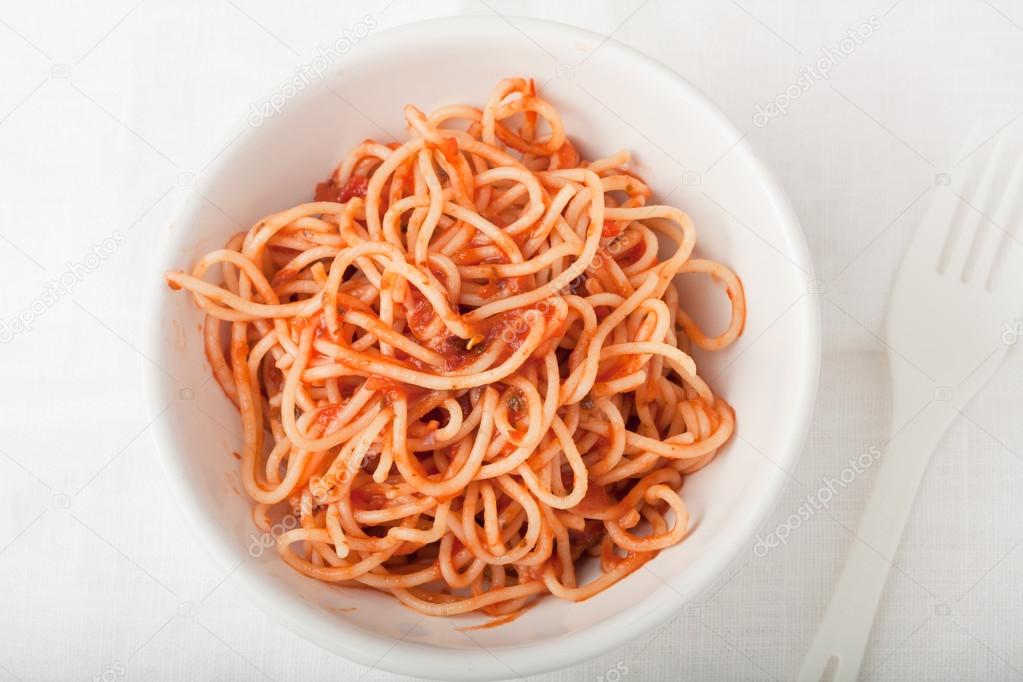 spagetti с томатным соусом
