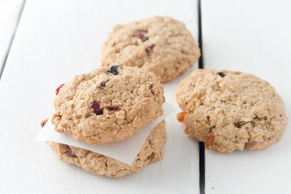 Zelfgemaakte oatmeal rozijnen cookies — Stockfoto