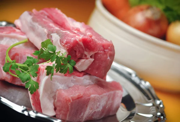 Ingredients for meat broth with fresh vegetables — Stock Photo, Image