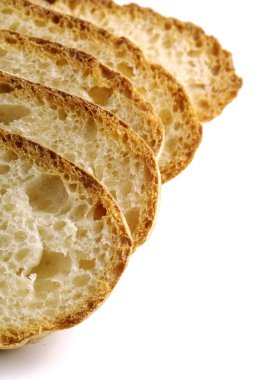 taze ekmek dilimlenmiş