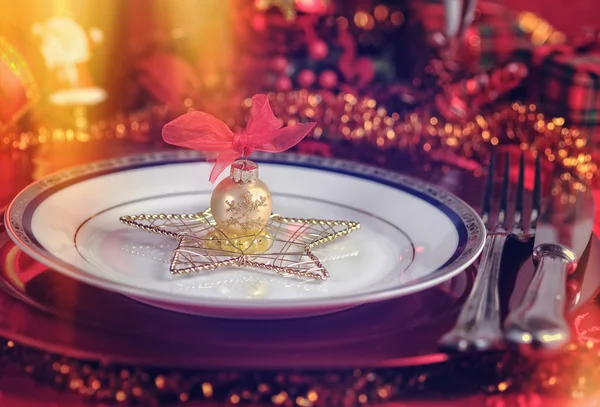 装飾クリスマスの夕食のテーブル — ストック写真