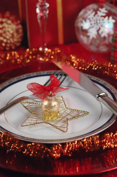 装飾クリスマスの夕食のテーブル — ストック写真